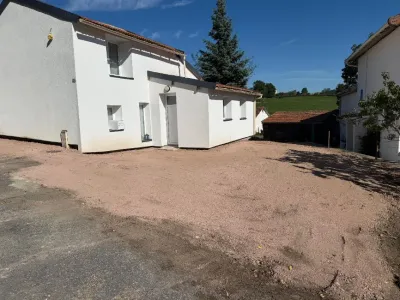 Māja Pārdošanā 42620 Saint-Pierre-Laval FR